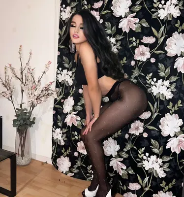 Valentina Alessia – Transen Zürich